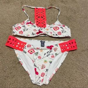 NWOT woven floral ae bikini
